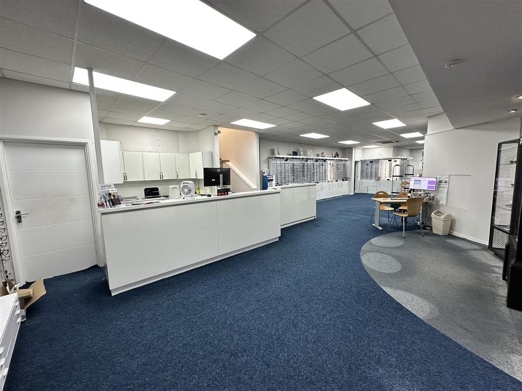 Property photo 3 of 25 Ground Floor Sales.Jpg