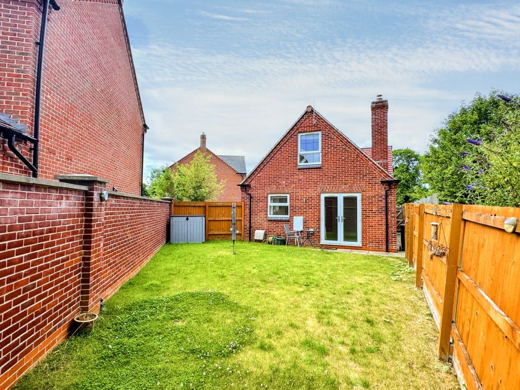 Property photo 2 of 37 4366014