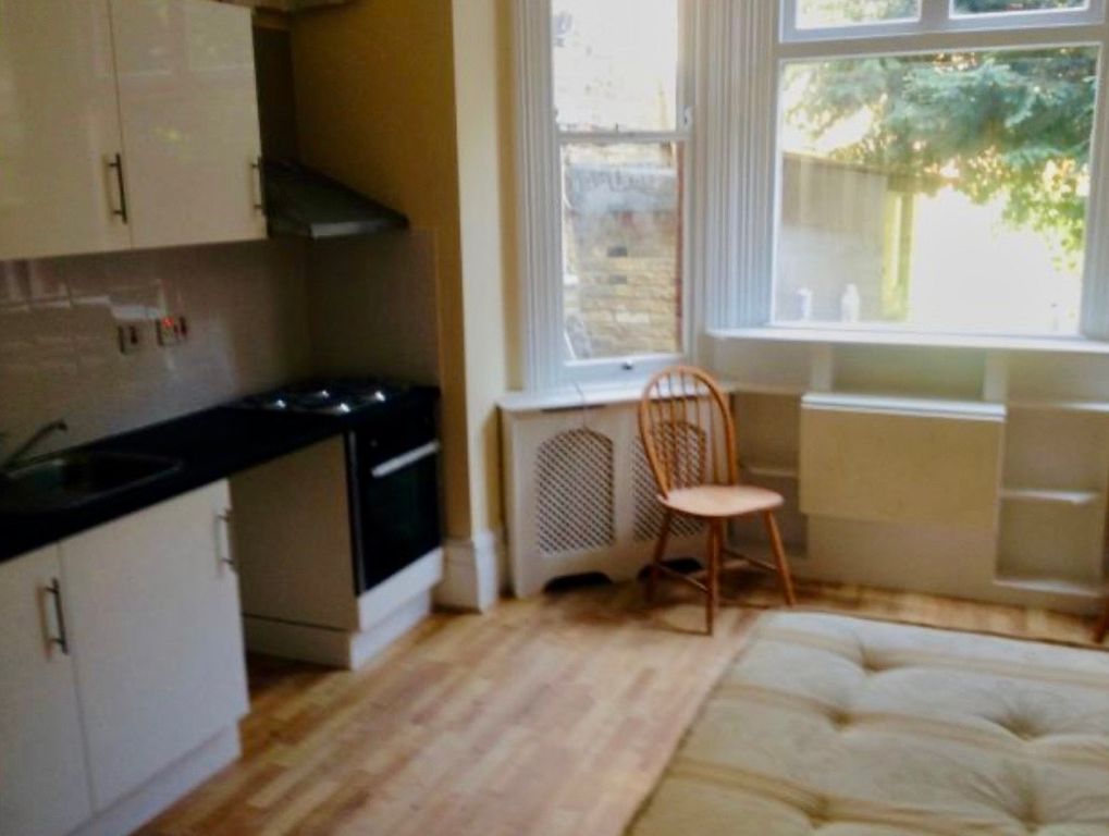 Property photo 3 of 8