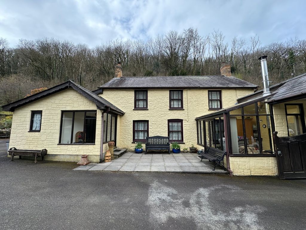 Property photo 1 of 49