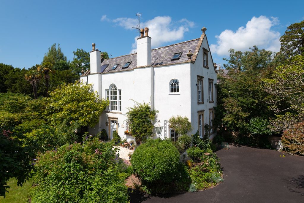 Property photo 1 of 24 4033350