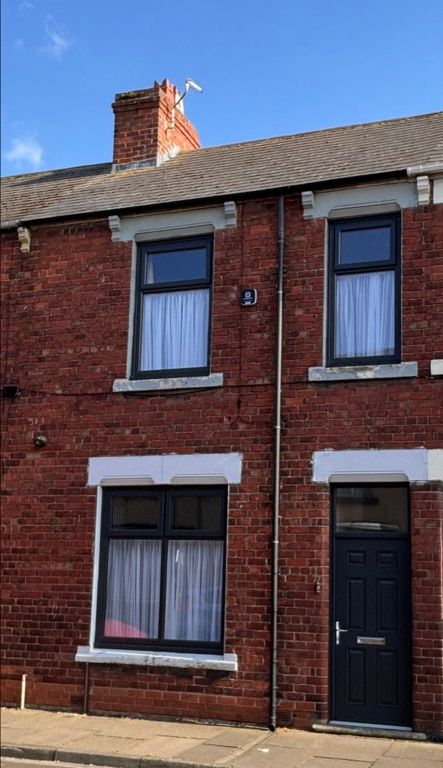 Property photo 1 of 11