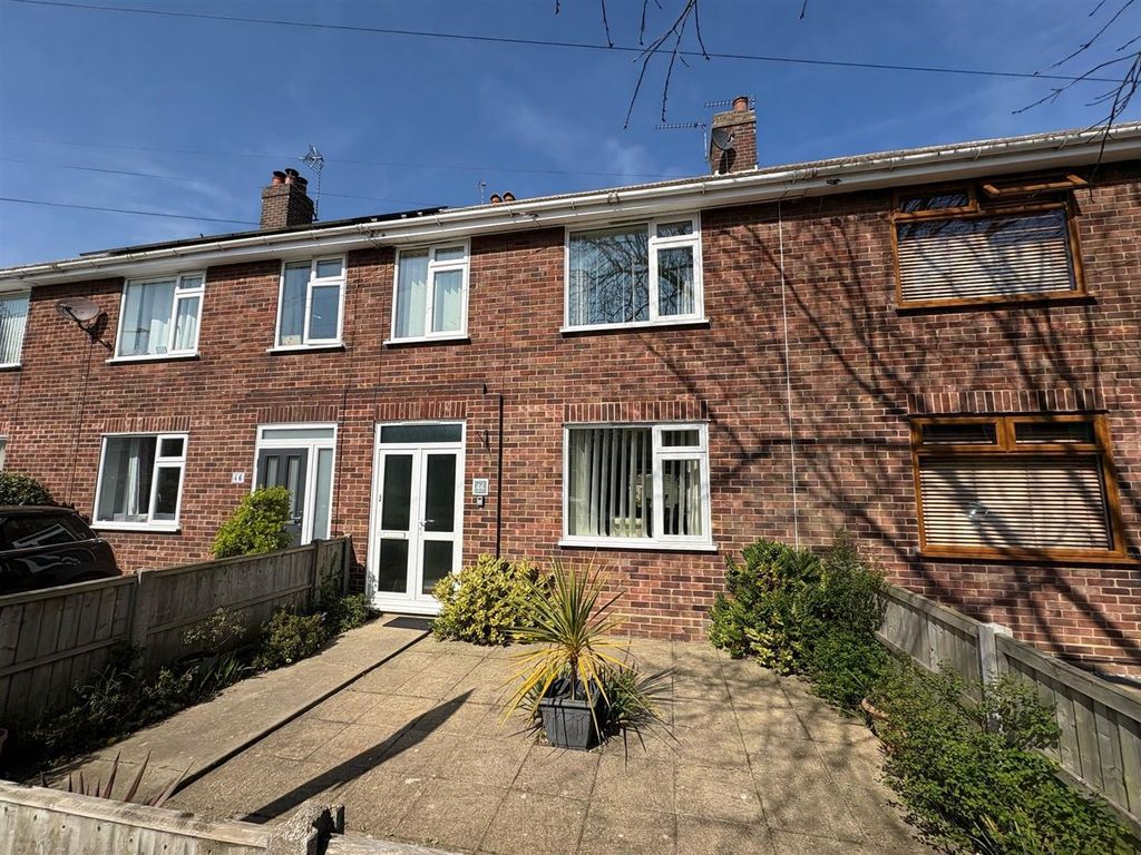 Property photo 2 of 17