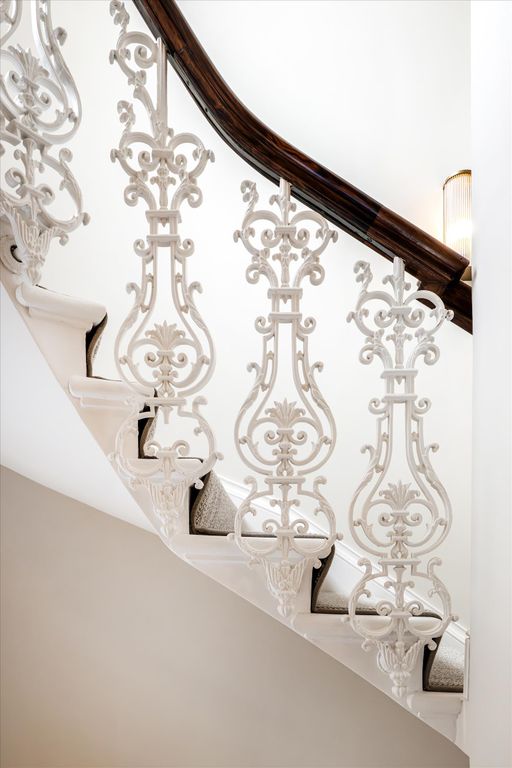 Property photo 3 of 15 Image