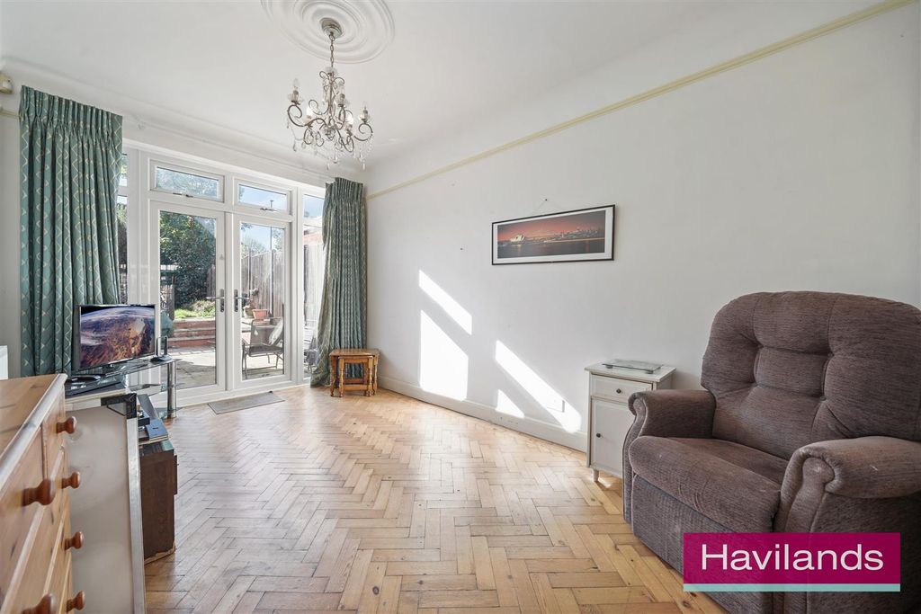 Property photo 3 of 12 River Avenue-3.Jpg
