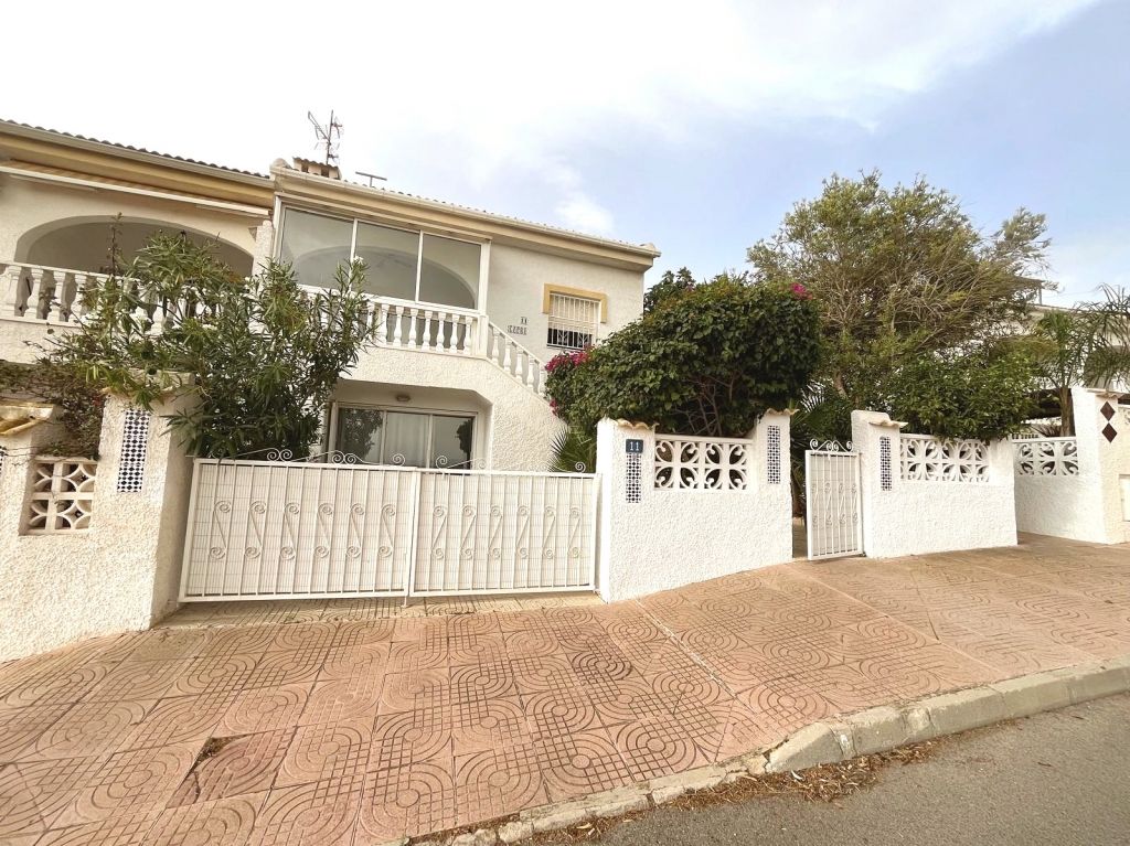 Property photo 1 of 20