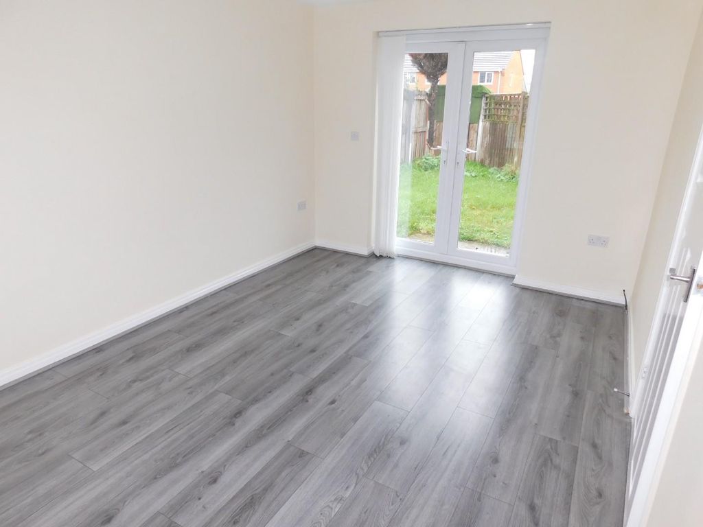 Property photo 2 of 13 Dscn1501.Jpg