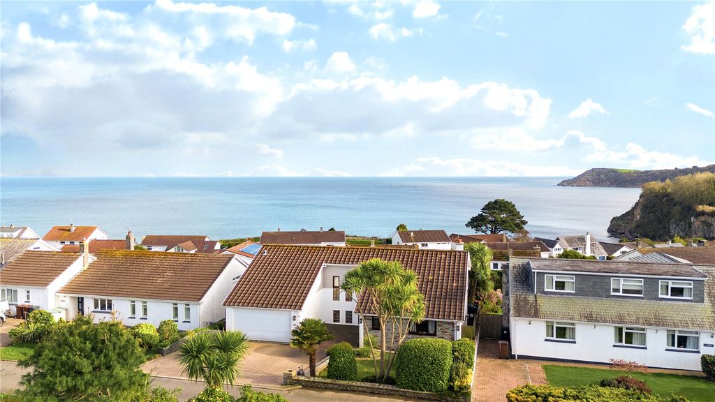 Property photo 2 of 21 Picture No. 25