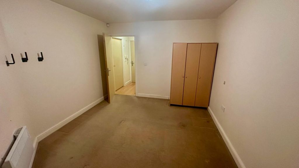 Property photo 2 of 6 B6F521d3-7741-4F97-80dc-Fea130A22320.Jpg
