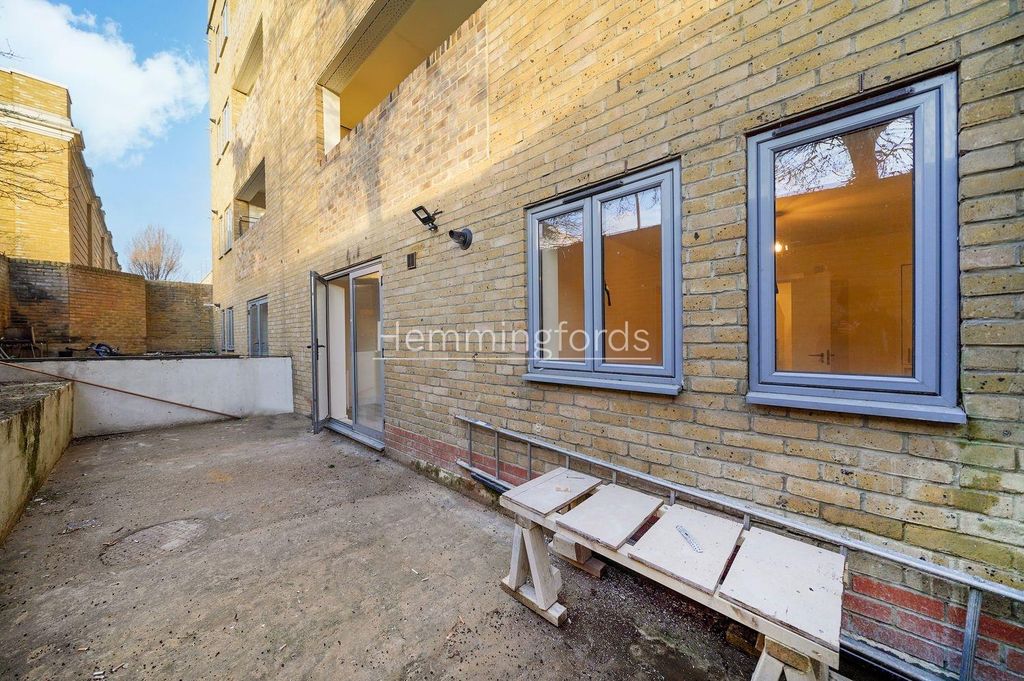 Property photo 2 of 15 G04 Platinum Court - Kmcyhbagvracdwqwaiyu.Jpg