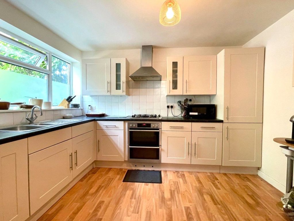 Property photo 3 of 14 Picture No. 34