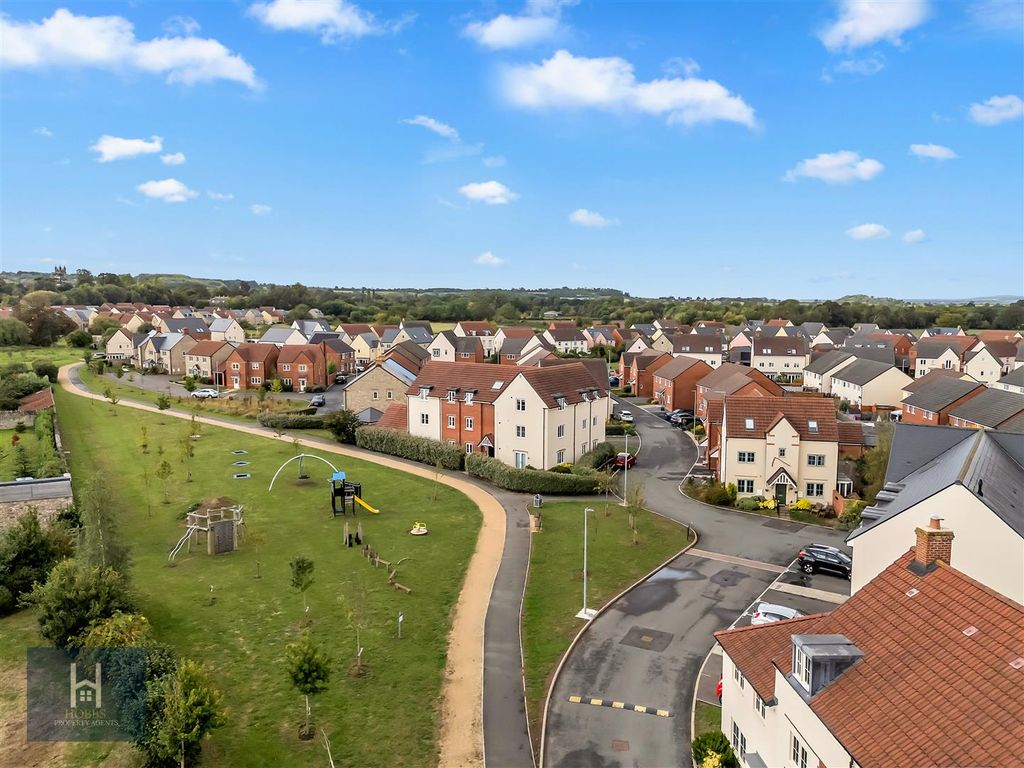 Property photo 2 of 15 Dji_20250904103354_0222_D.Jpg