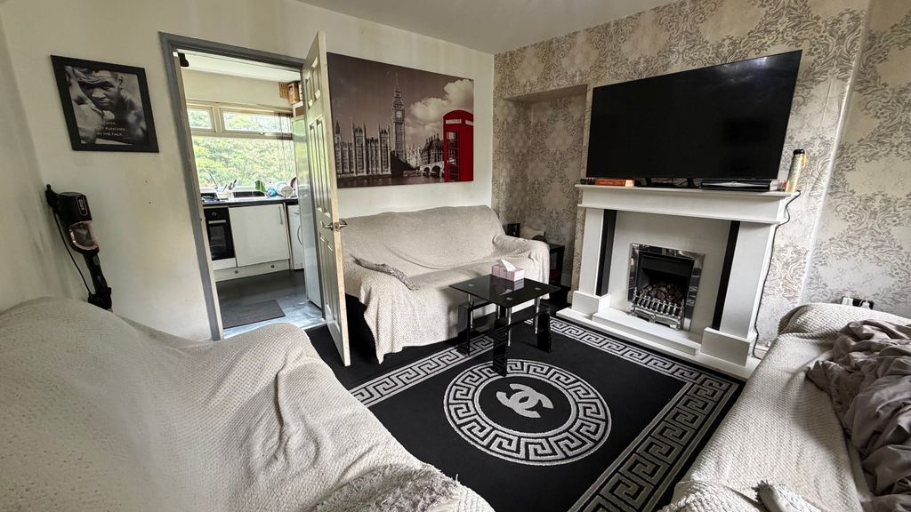 Property photo 3 of 11 Img_0236