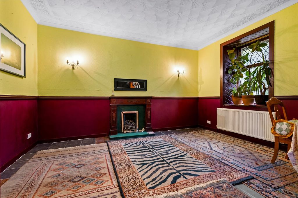 Property photo 3 of 29