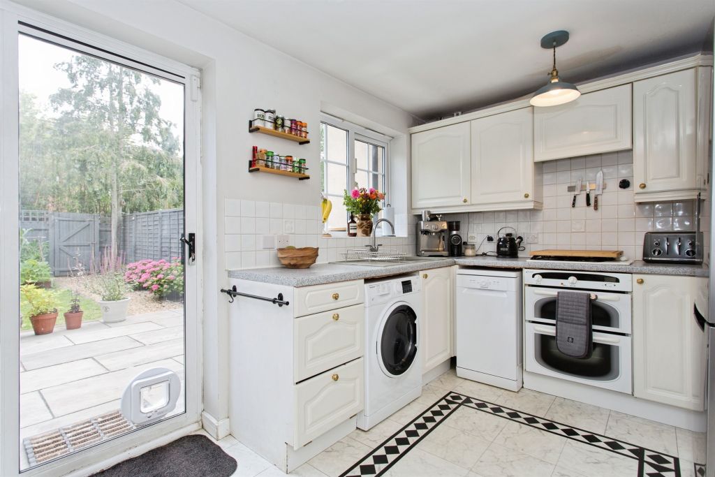 Property photo 2 of 13 Kitchen/Diner