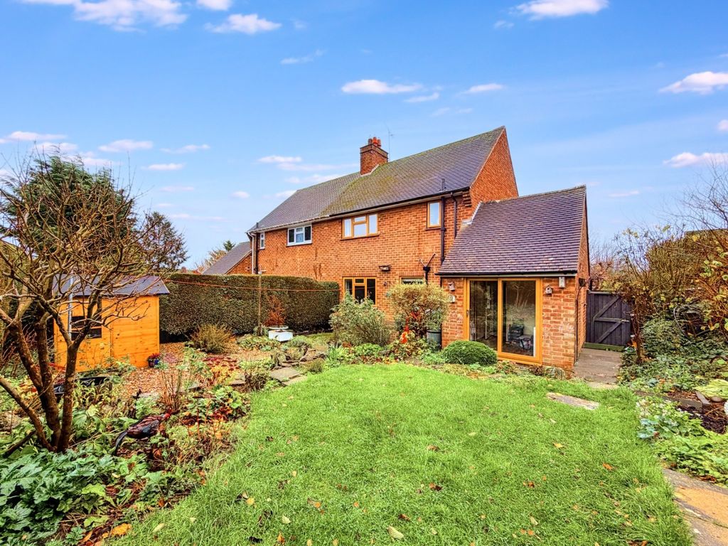 Property photo 2 of 43 4681064