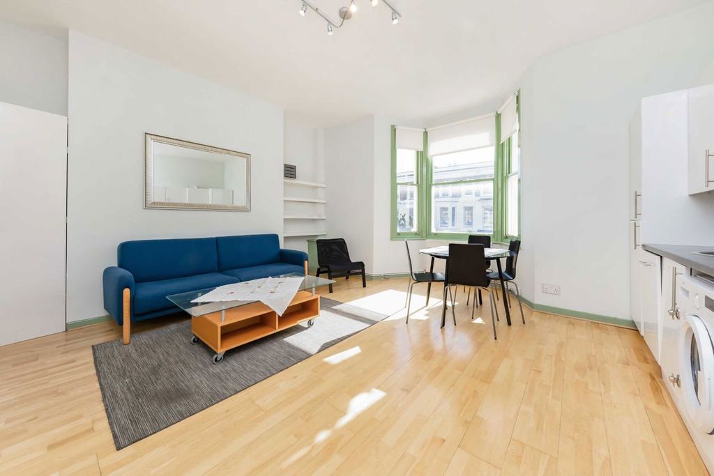 Property photo 1 of 4