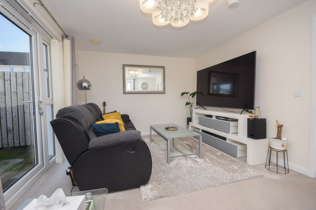 Property photo 3 of 26 Dsc_0729