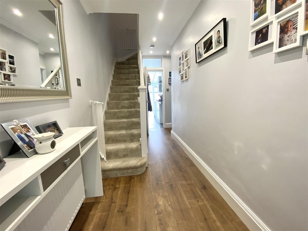 Property photo 2 of 14 Img_4891.Jpg