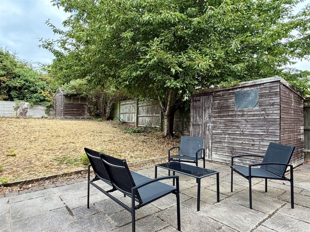 Property photo 2 of 14
