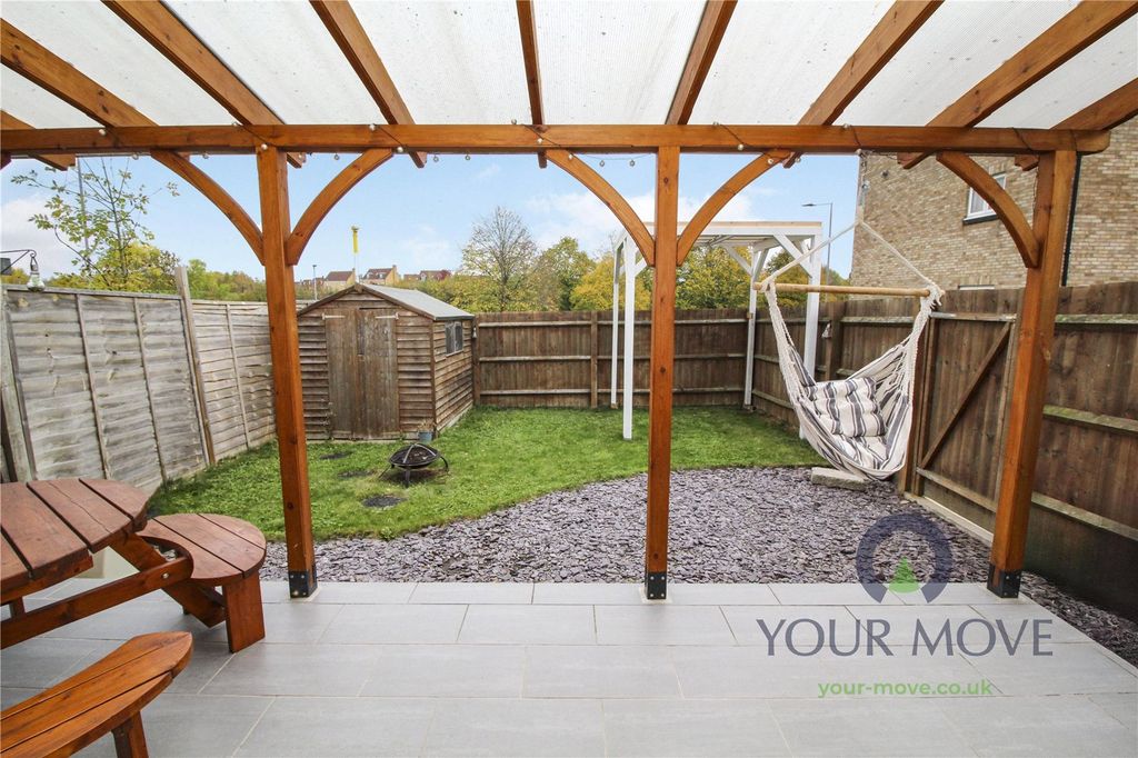 Property photo 3 of 21 Garden