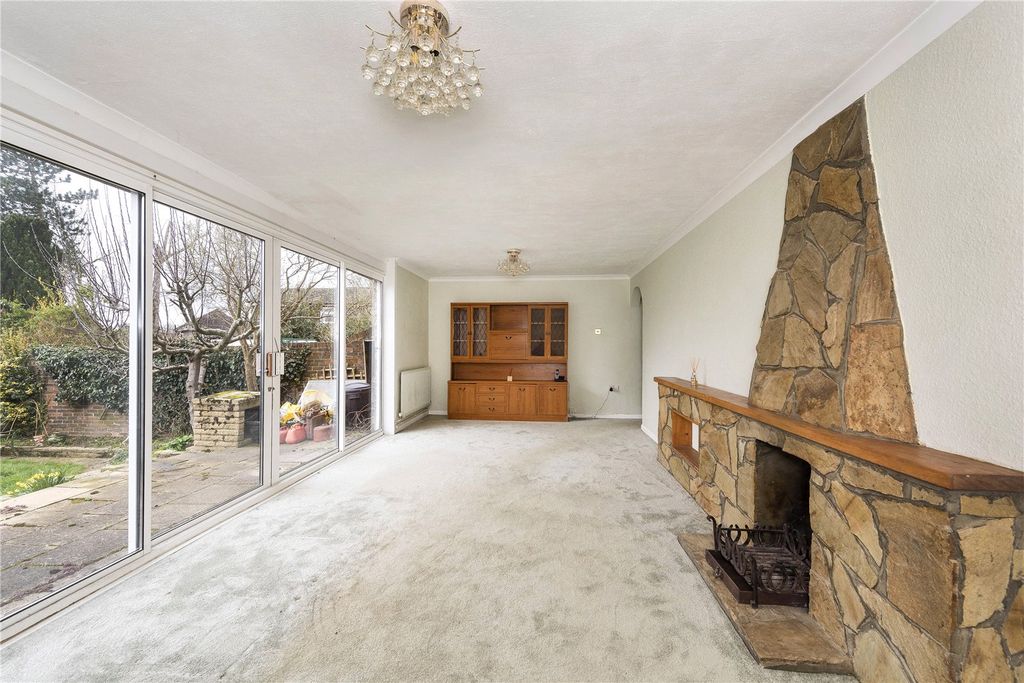 Property photo 3 of 18 Picture No. 06