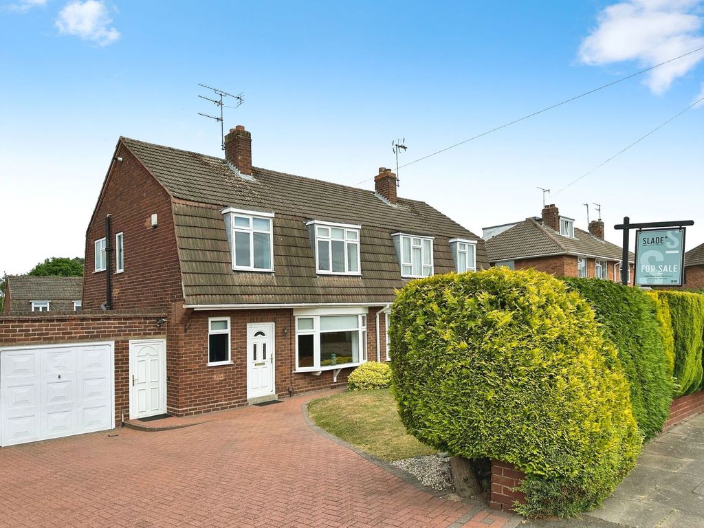 Property photo 1 of 36