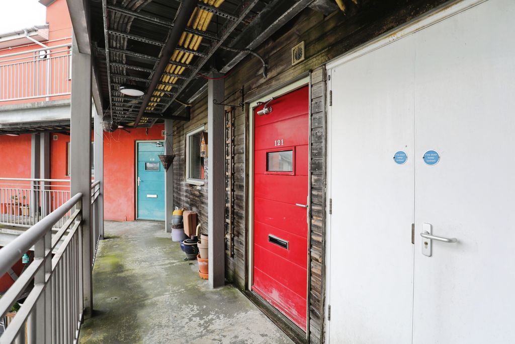 Property photo 2 of 15 Front