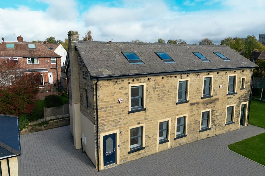 Property photo 1 of 14 Picture No. 20