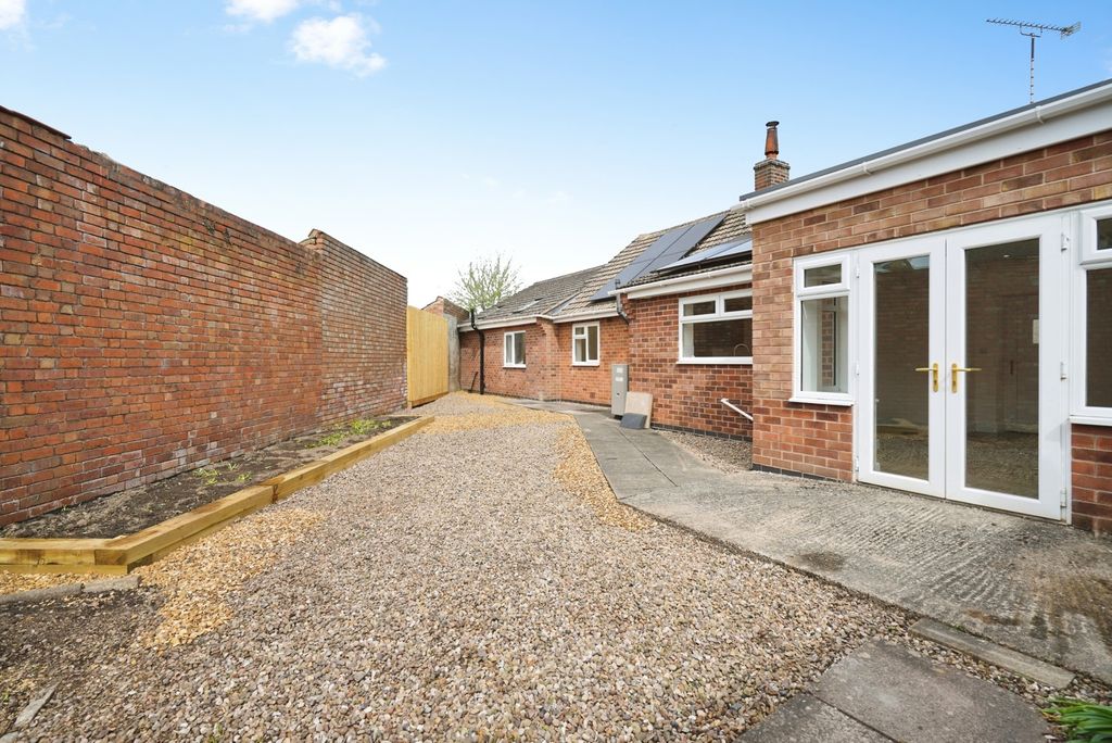 Additional image 21 of 3 bed bungalow for saleWest Walk, Ibstock, Leicestershire LE67