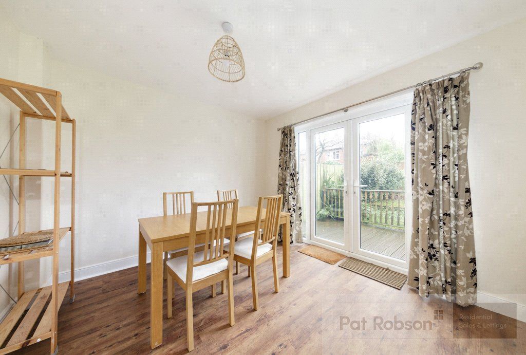 Property photo 3 of 13 Picture 3