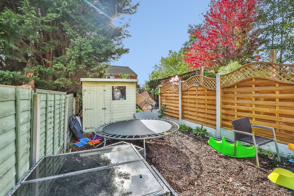 Property photo 2 of 13