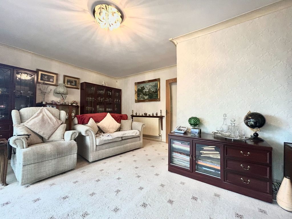 Property photo 2 of 24