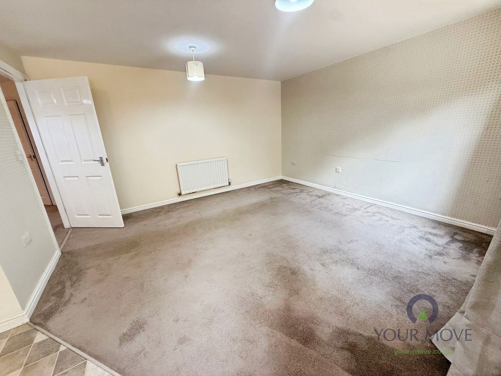 Property photo 3 of 6 Living Room