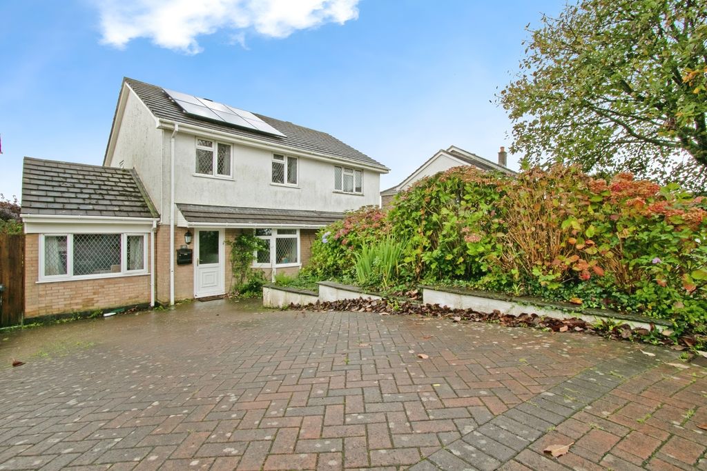 Property photo 1 of 16 Photo