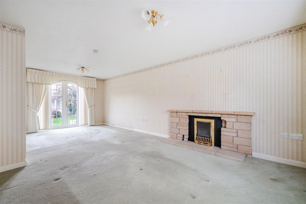 Property photo 2 of 22 1416810-7-6994217c9208d.Jpg