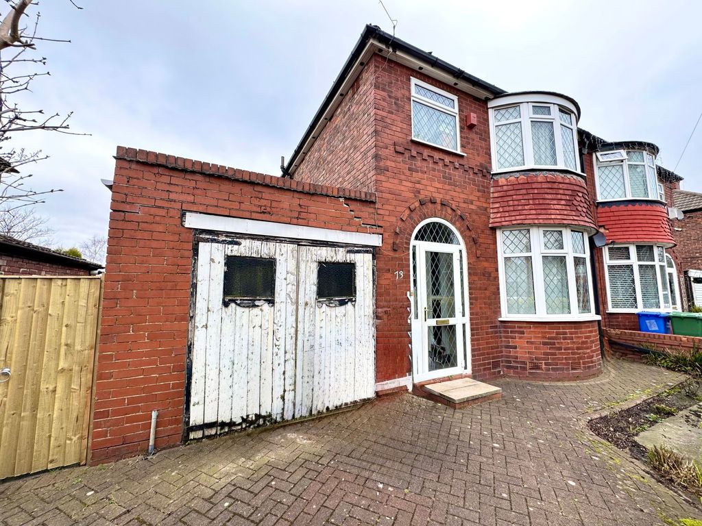 Property photo 1 of 15