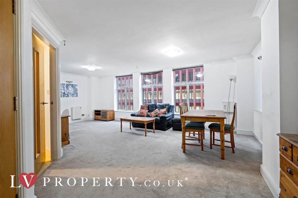 Property photo 3 of 22 Full Size Logo-1 (1)