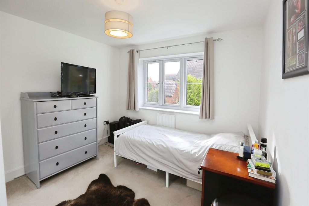 Additional image 14 of 3 bed semi-detached house for saleSandy Hill Close, Waltham Chase, Southampton SO32