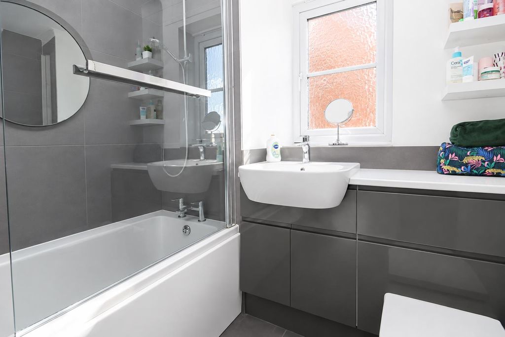 Property photo 3 of 14 87Fadc1A-Ab48-4678-A710-405Be713300B.Png