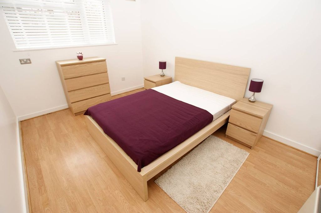 Property photo 2 of 6