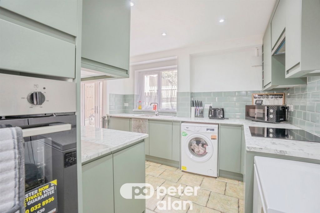 Property photo 3 of 17