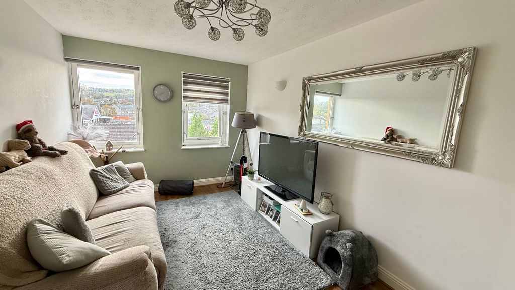 Property photo 3 of 12 Image00002.Jpeg