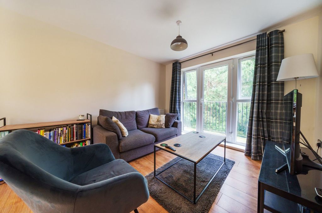 Property photo 3 of 13 Picture No. 08