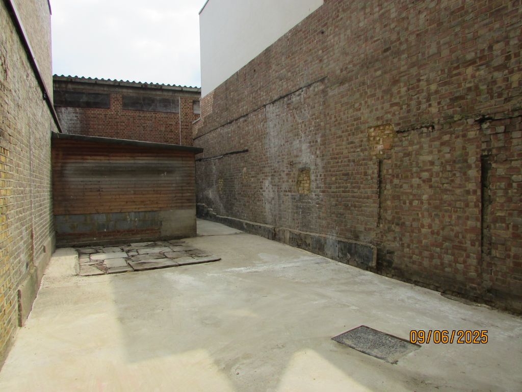 Property photo 3 of 3
