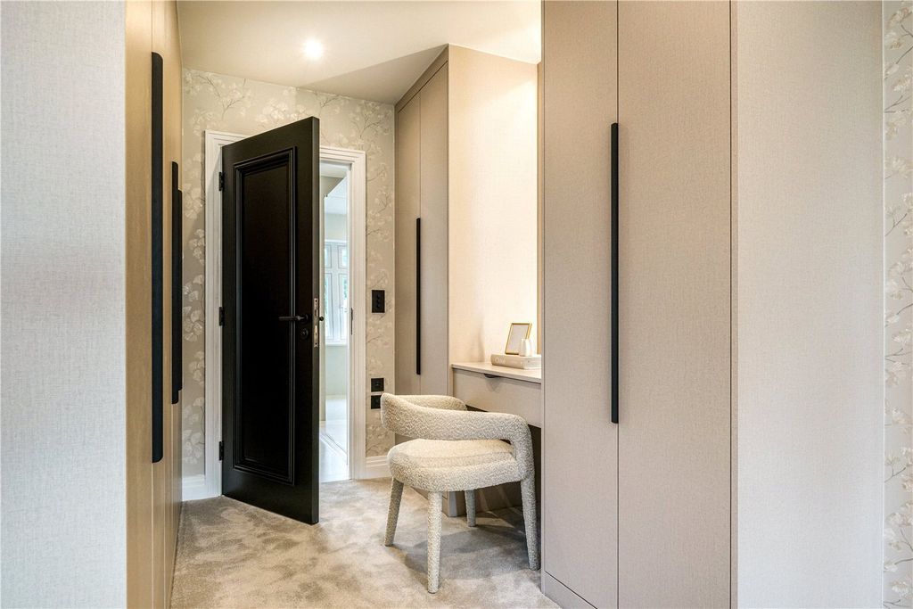 Additional image 14 of 5 bed detached house for saleSpring Court Road, Enfield EN2