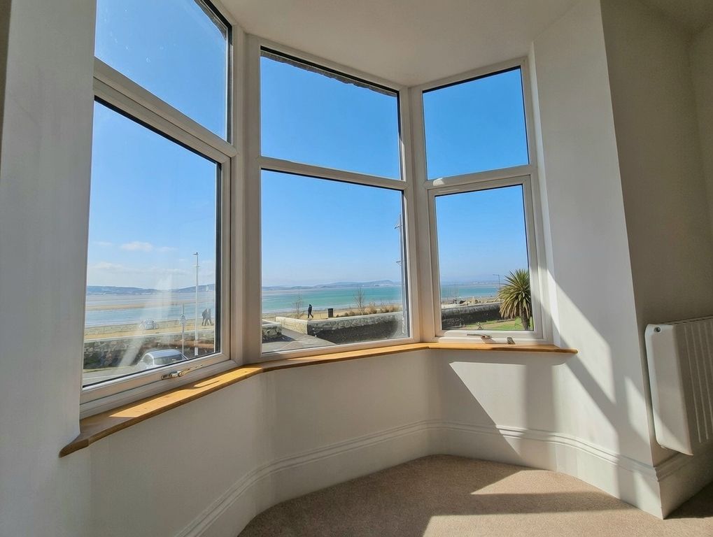 Property photo 3 of 30