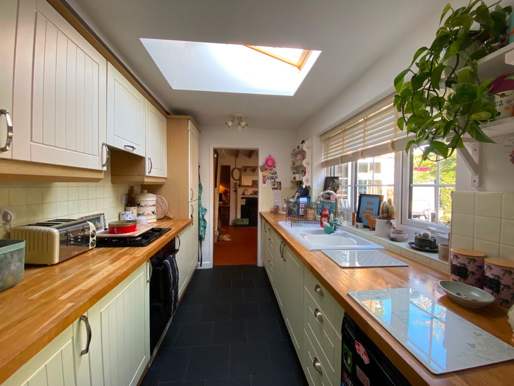 Property photo 2 of 23