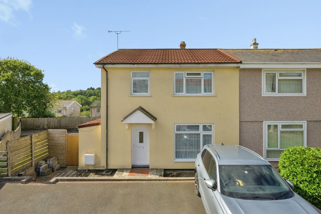 Property photo 1 of 17 Pbox-Img.Jpg