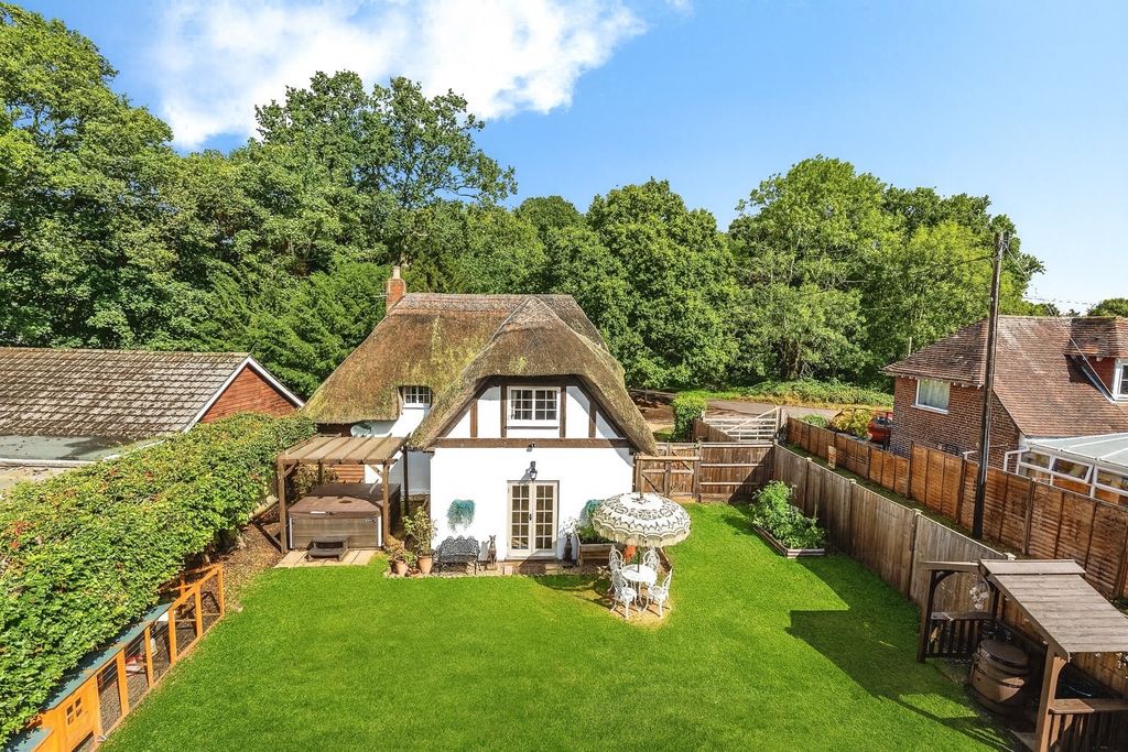 Property photo 1 of 16